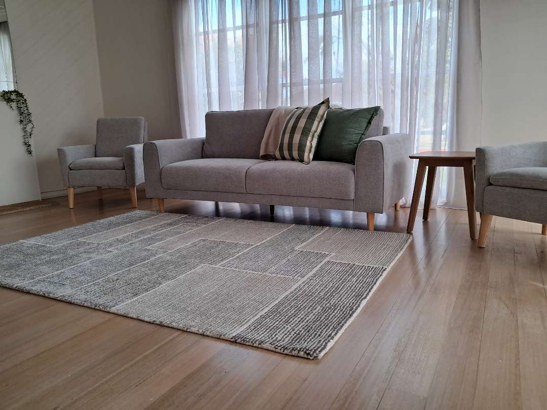 new sil house in seaside  frankston