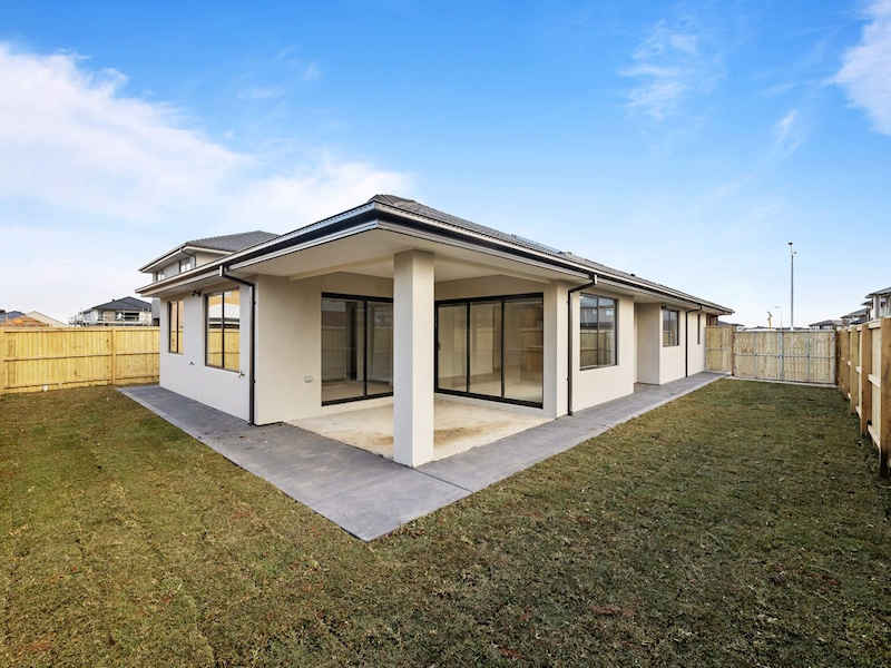 Hair Pin Close Clyde North Shared SIL Home