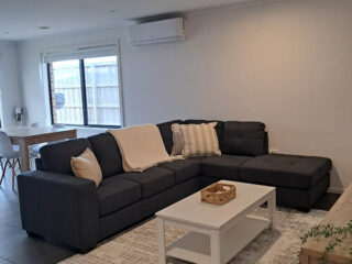 Nepoleon-Blvd-Moe-Vic-3825-3